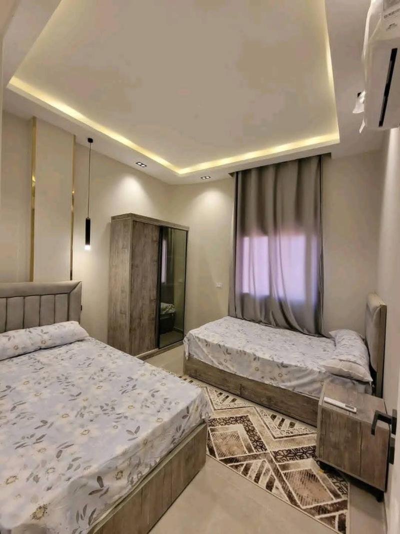 شقه  مفروش فرش فندقي اول سكن